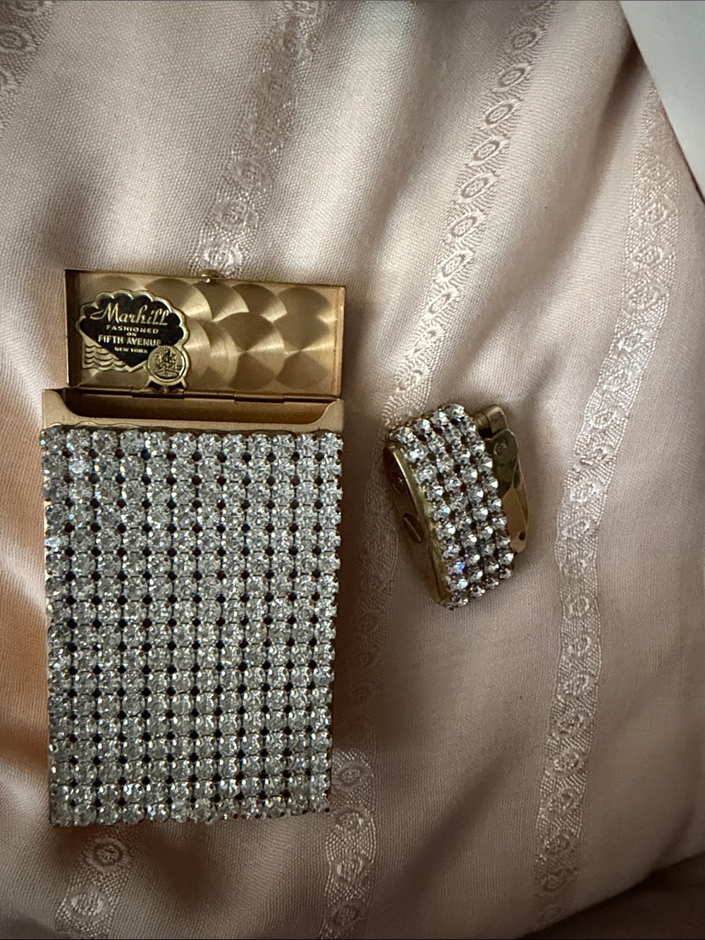mark. Gold Crystal Card Case with Matching Clip - Cream/Gold
